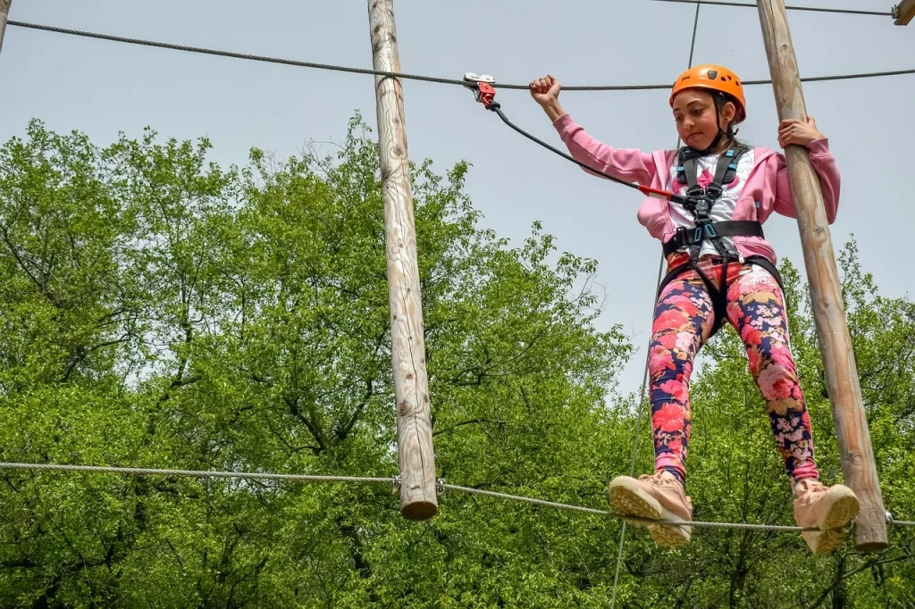 Arturówek, park linowy; Przewodnik po atrakcjach