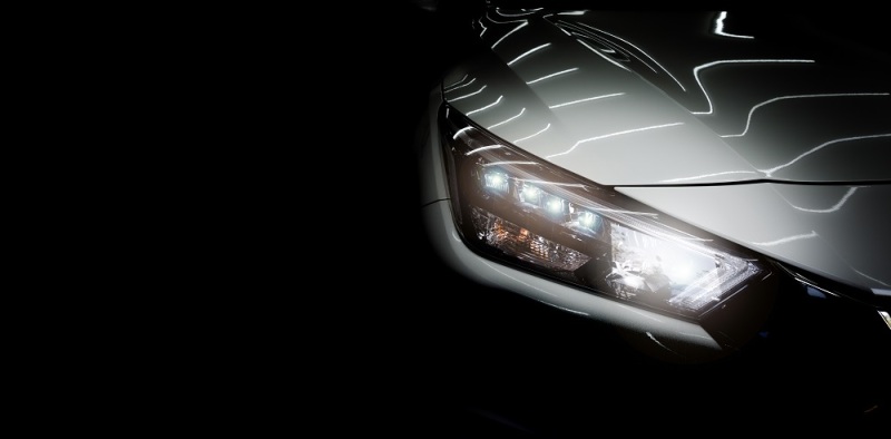 Przewodnik po reflektorach – wybór najlepszego oświetlenia dla Twojego samochodu